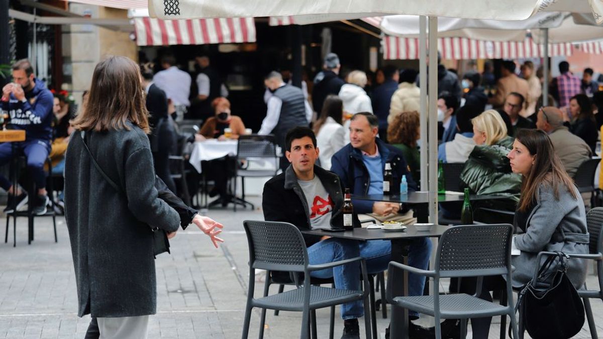 Madrid, Cataluña y las islas se desmarcan del cierre total en el puente de San José y Semana Santa Madrid, Cataluña y las islas se desmarcan del cierre total en el puente de San José y Semana Santa