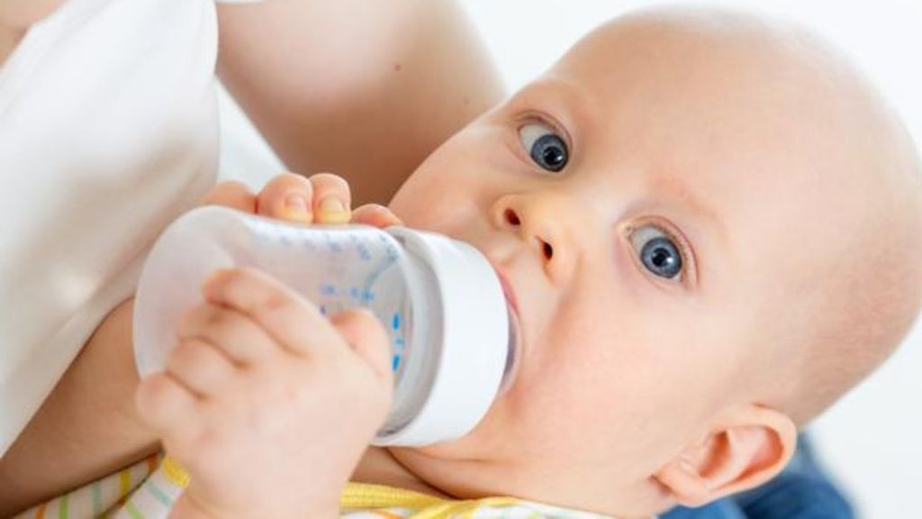Podrán tomar agua a partir del año de edad.