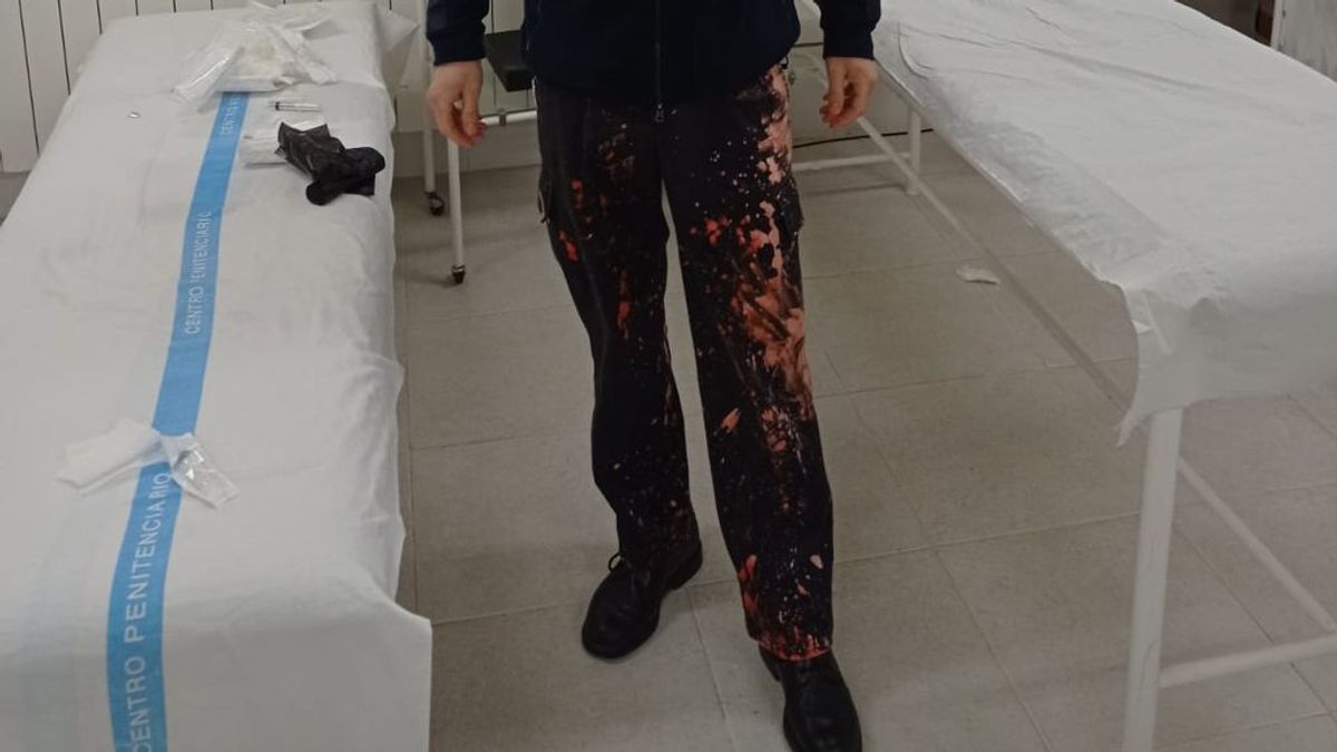 Un preso arroja lejía y agrede a tres funcionarios en la cárcel de Lugo Un preso arroja lejía y agrede a tres funcionarios en la cárcel de Lugo