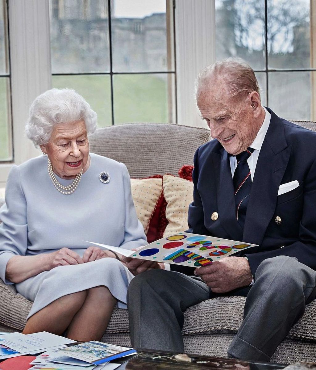 theroyalfamily_1605823268