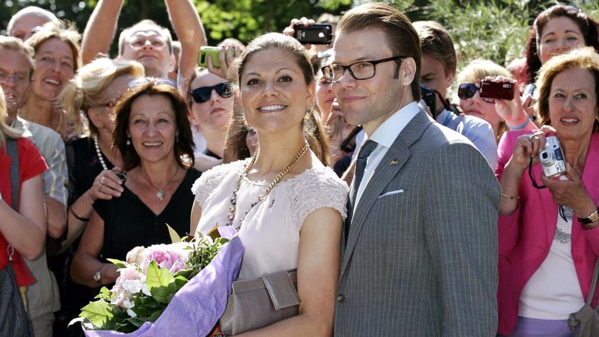 La princesa heredera de Suecia y su esposo dan positivo en coronavirus