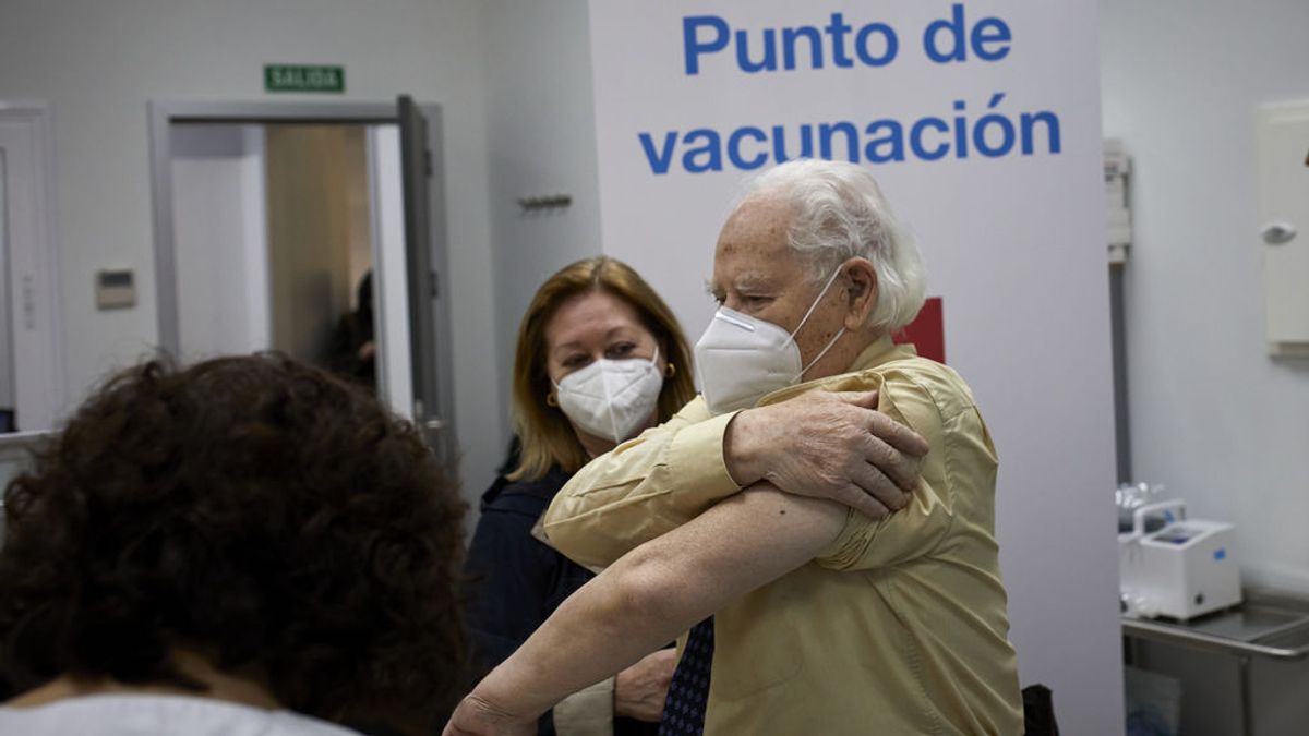 Madrid notifica 1.483 casos y 33 muertos por coronavirus en el último día Madrid notifica 1.483 casos y 33 muertos por coronavirus en el último día