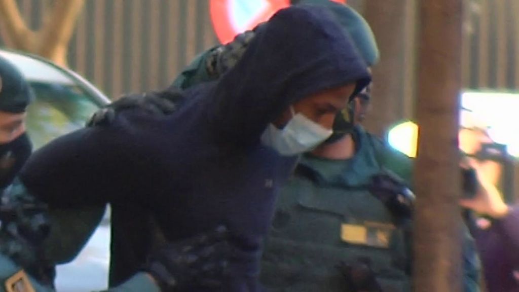 La Guardia Civil detiene al cómplice de 'El melillero': reconoce que fue quién lanzó el ácido y el que acompaña en el coche