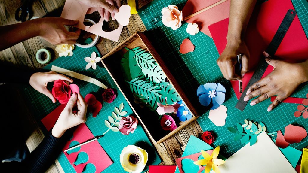 Cómo hacer flores de papel