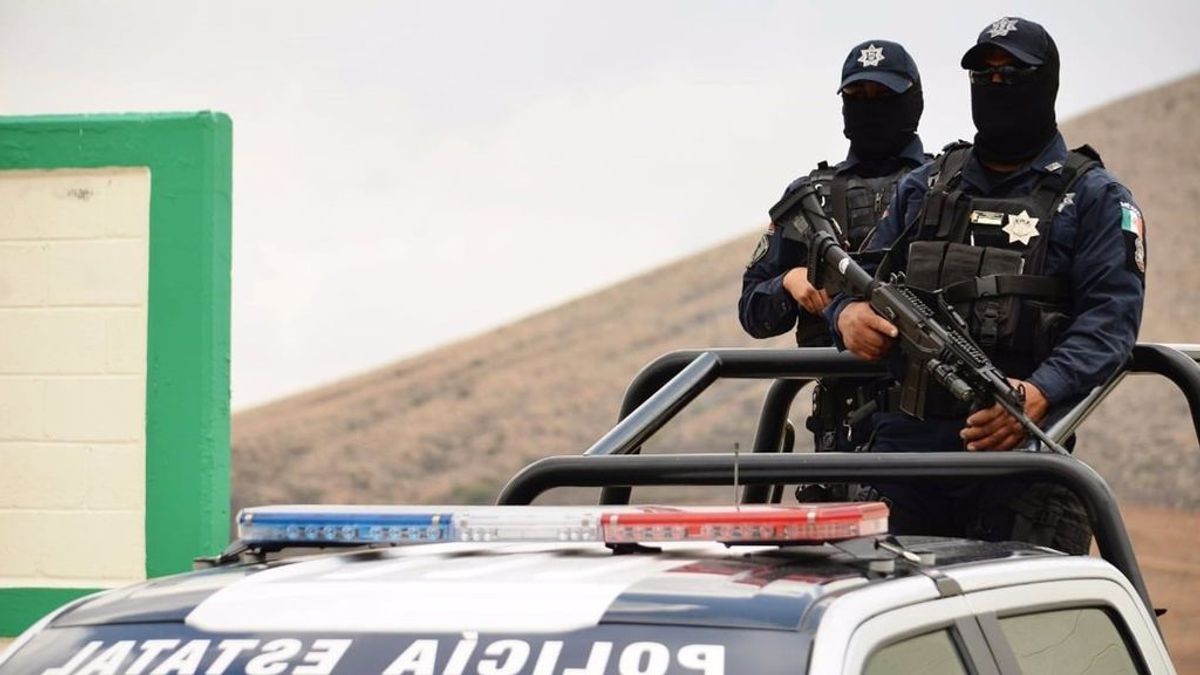 Cuatro agentes mueren en México al hacer volar su vehículo policial un grupo de sicarios