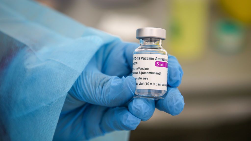 La OMS asegura que "no hay razón para no usar" la vacuna de AstraZeneca