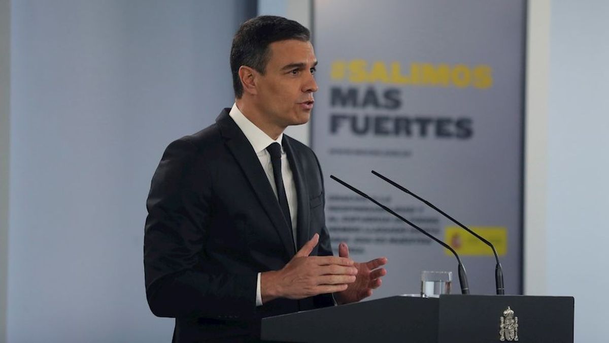 Sánchez, tras un año de lucha contra la Covid: "2021 será el año de la gran confianza y esperanza en España" Sánchez, tras un año de lucha contra la Covid: "2021 será el año de la gran confianza y esperanza en España"