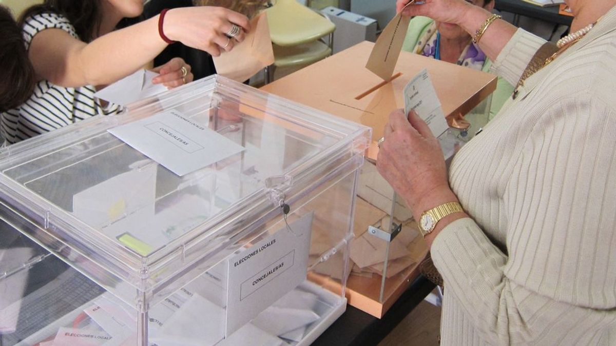 Madrid afronta unas elecciones insólitas: anticipadas y en día laborable Madrid afronta unas elecciones insólitas: anticipadas y en día laborable