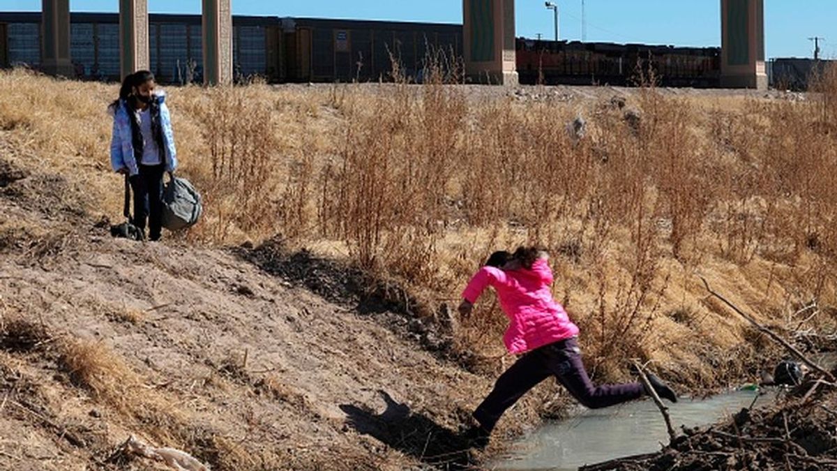 El drama de los niños "no acompañados" en la frontera de EEUU: 9.000 menores en febrero