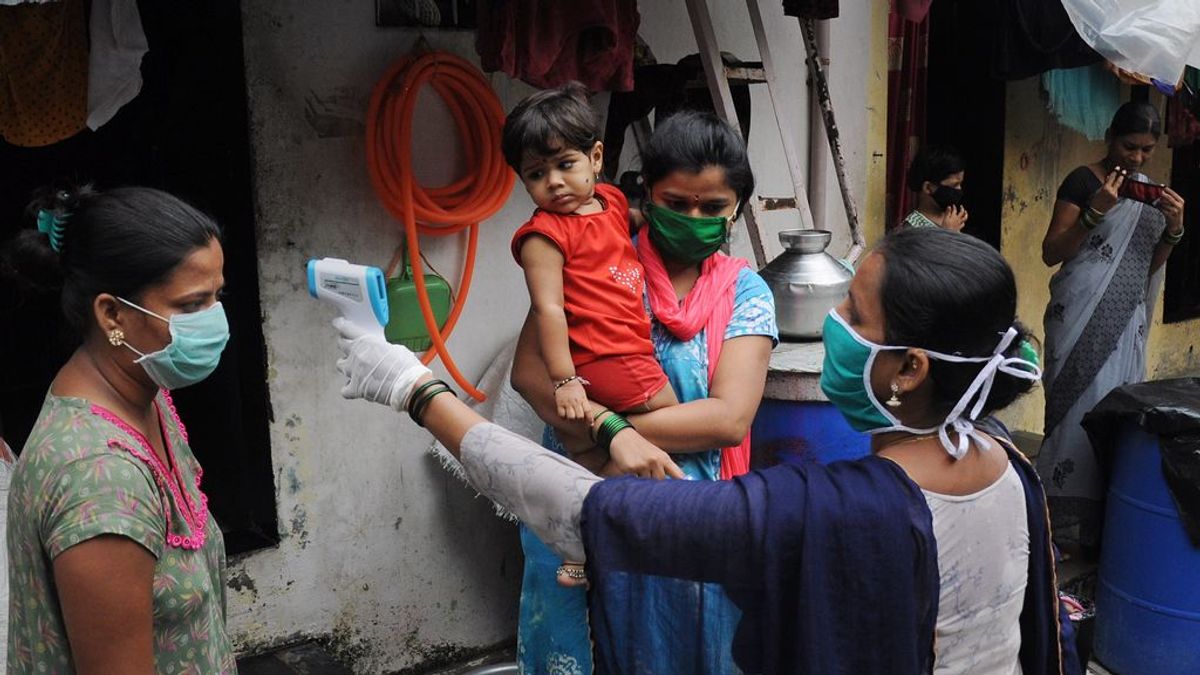 India confirma su cifra máxima diaria de contagios de coronavirus en lo que va de 2021