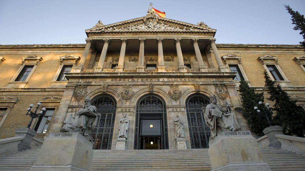 Cultura investigará el robo de un libro de Galileo que la Biblioteca Nacional ocultó durante cuatro años Cultura investigará el robo de un libro de Galileo que la Biblioteca Nacional ocultó durante cuatro años