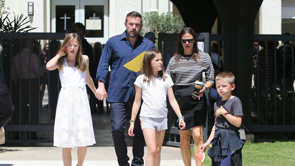 Jennifer Garner y Ben Affleck mantienen una estupenda relación por el bien de sus tres hijos.