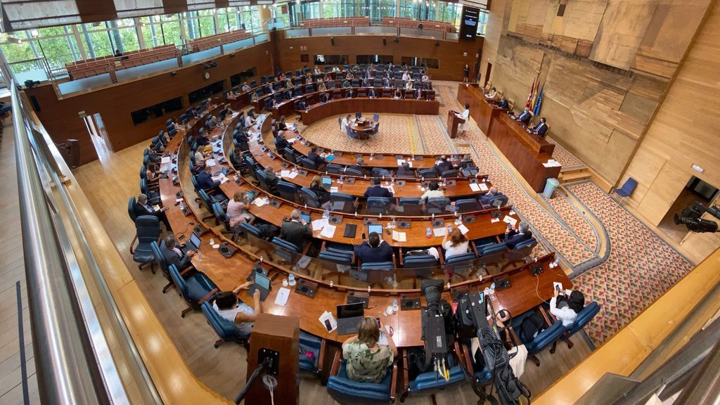La Asamblea de Madrid tendrá cuatro diputados más tras el 4-M: por que crece y cómo afecta a las mayorías La Asamblea de Madrid tendrá cuatro diputados más tras el 4-M: por que crece y cómo afecta a las mayorías