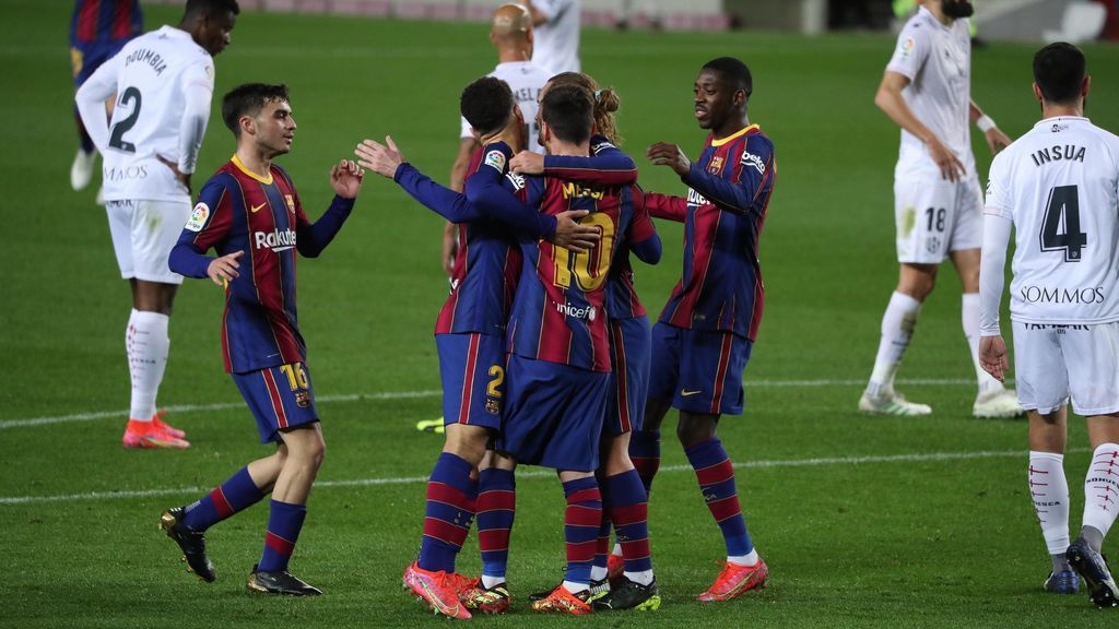 Messi marcó un doblete al Huesca.