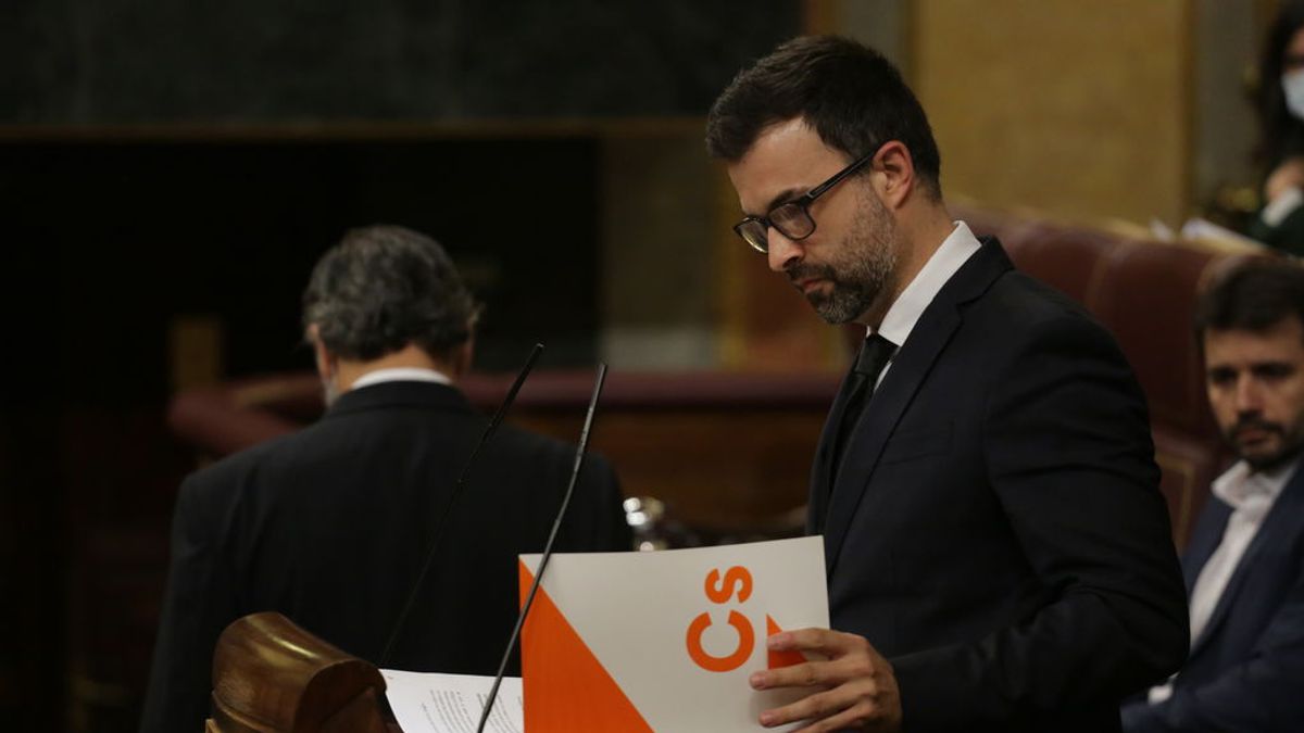 El diputado de Ciudadanos Pablo Cambronero pide su paso al Grupo Mixto El diputado de Ciudadanos Pablo Cambronero pide su paso al Grupo Mixto