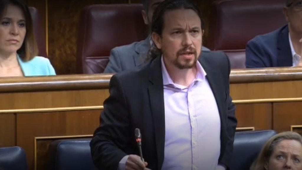 Iglesias a Egea: ¿De dónde han sacado la pasta de los tránsfugas?