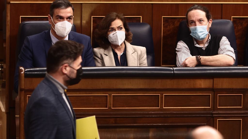 Rufián llama "chabola" a la democracia en España y pide al Gobierno que elija entre ellos o el "outlet" de la derecha Rufián llama "chabola" a la democracia en España y pide al Gobierno que elija entre ellos o el "outlet" de la derecha