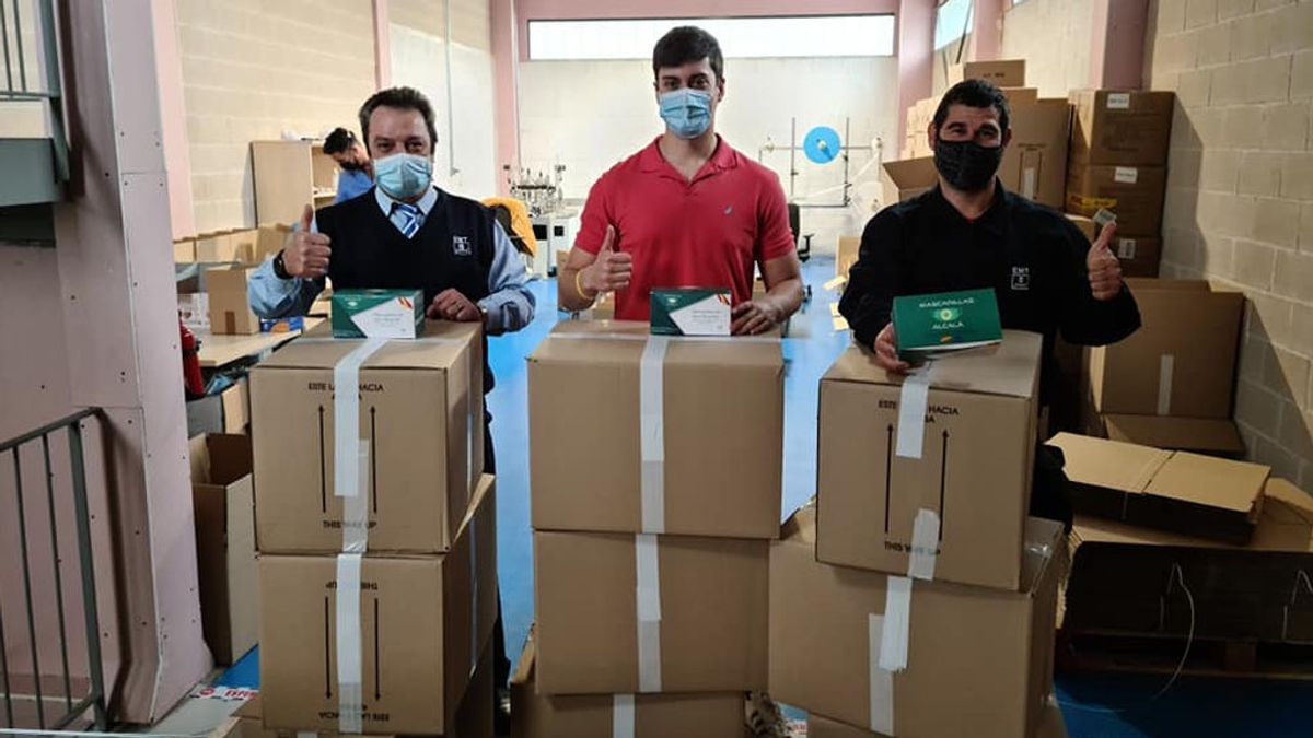 Arturo, de importar mascarillas chinas en su sótano a vender tres millones al mes Arturo, de importar mascarillas chinas en su sótano a vender tres millones al mes