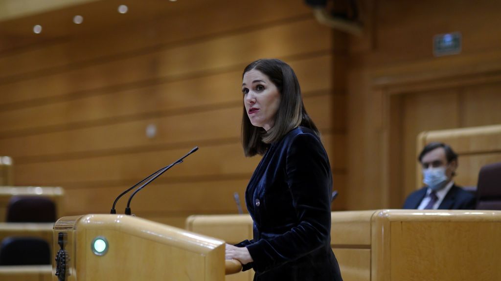 Ruth Goñi, la exsenadora por C's, se aferra a su escaño para no entregarselo a "alguien afín al sanchismo" Ruth Goñi, la exsenadora por C's, se aferra a su escaño para no entregarselo a "alguien afín al sanchismo"