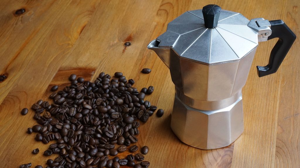 Cómo hacer café con cafetera