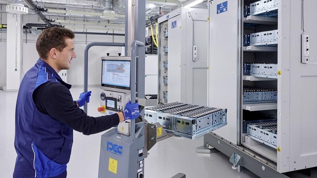 Las tres empresas españolas de baterías relevantes en Europa: Little Electric Car, Ferroglobe y Millor Battery Las tres empresas españolas de baterías relevantes en Europa: Little Electric Car, Ferroglobe y Millor Battery