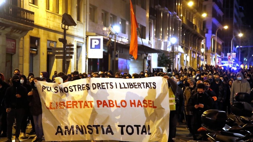 Manifestaciones en varios lugares de España para pedir la libertad de Pablo Hasél