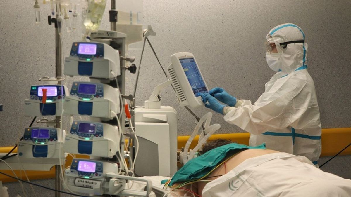 Andalucía registra el mayor repunte de contagios diarios en dos semanas con 1.179 nuevos positivos por coronavirus Andalucía registra el mayor repunte de contagios diarios en dos semanas con 1.179 nuevos positivos por coronavirus