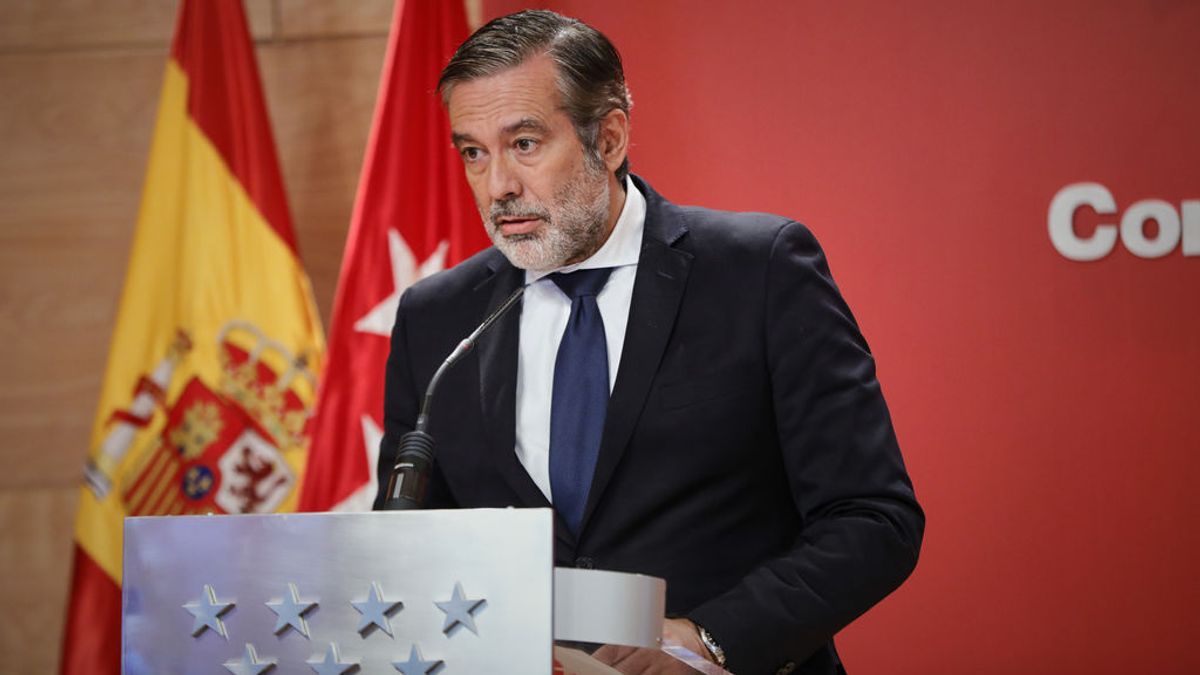 Enrique López dice que las "mentiras e insultos" de Iglesias contra Ayuso le "suenan a amenazas" Enrique López dice que las "mentiras e insultos" de Iglesias contra Ayuso le "suenan a amenazas"