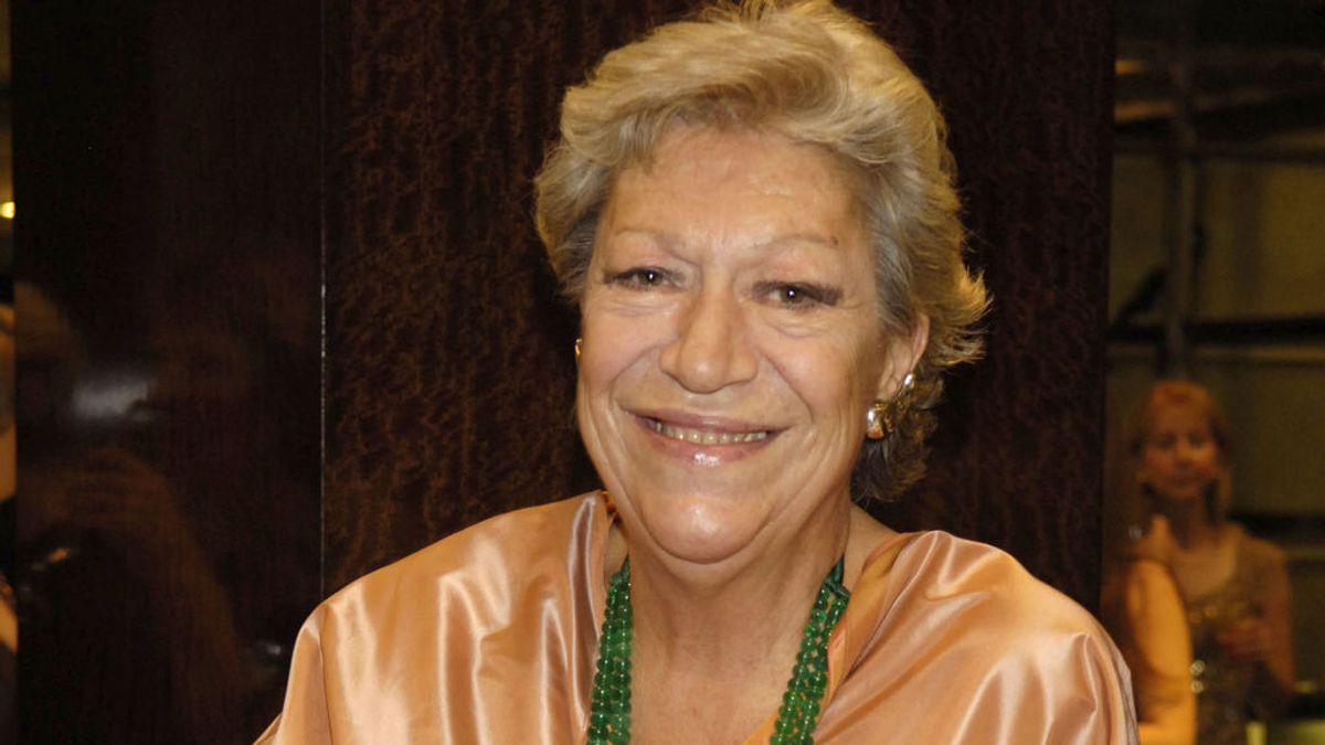 Muere a los 80 años la diseñadora y exmodelo Elsa Peretti, estandarte de Tiffany & Co. Muere a los 80 años la diseñadora y exmodelo Elsa Peretti, estandarte de Tiffany & Co.