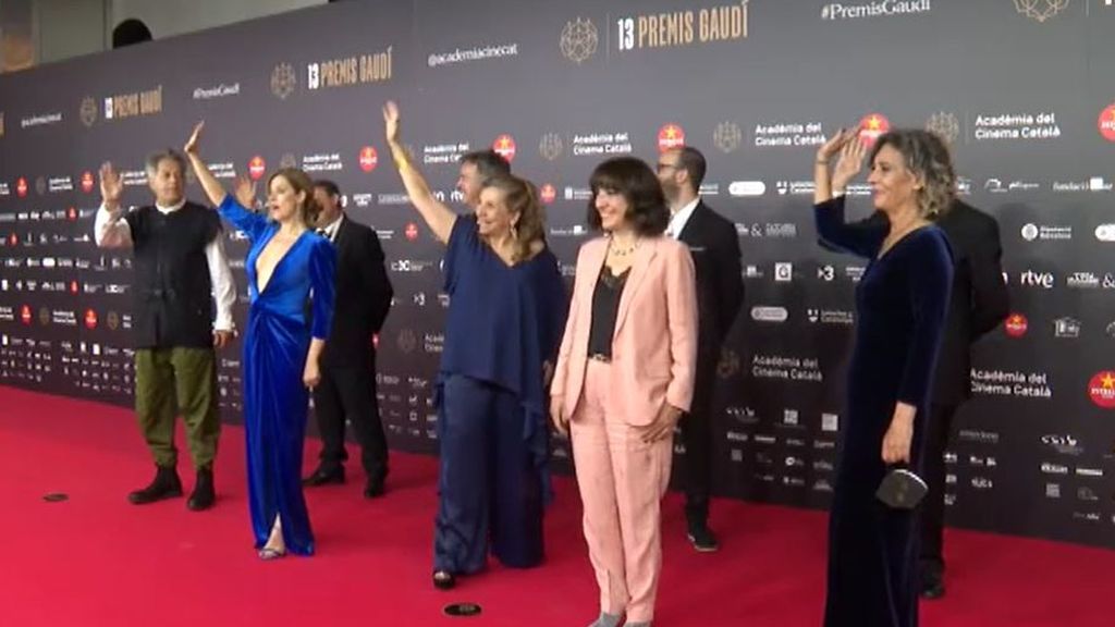 La industria del cine catalán desfila por la alfombra roja de los Premios Gaudí de la pandemia