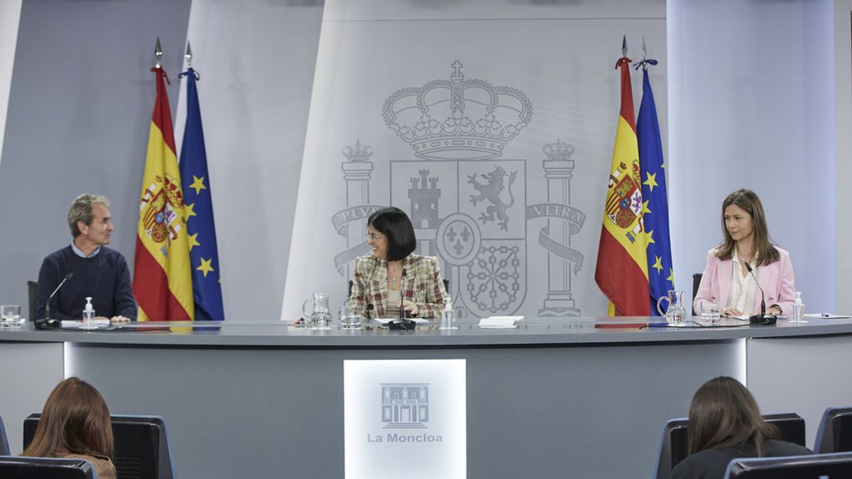 En directo: rueda de prensa de Carolina Darias y Fernando Simón En directo: rueda de prensa de Carolina Darias y Fernando Simón