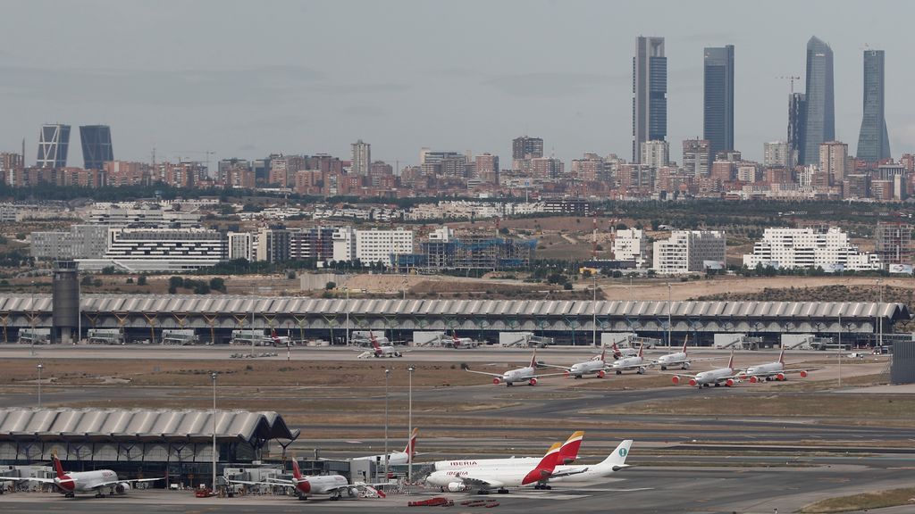 La falta de transparencia abre una crisis al Gobierno por el rescate a Plus Ultra La falta de transparencia abre una crisis al Gobierno por el rescate a Plus Ultra