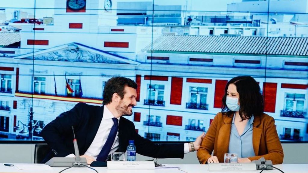 Casado con Ayuso Casado con Ayuso