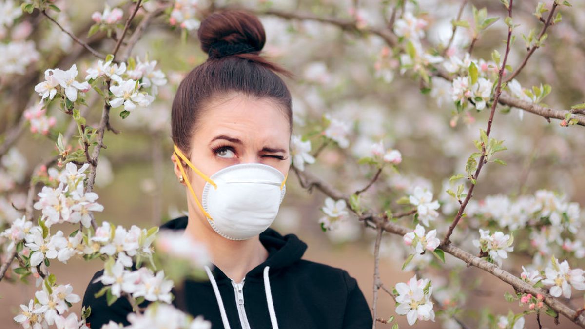 Las mascarillas pueden ayudar a mitigar los síntomas de las alergias