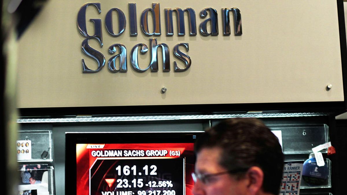 Goldman Sachs concede los sábados libres a sus empleados tras las quejas por jornadas de 100 horas Goldman Sachs concede los sábados libres a sus empleados tras las quejas por jornadas de 100 horas