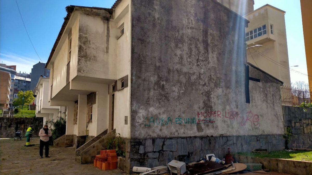 Los vecinos de un barrio de A Coruña logran echar a unos okupas Los vecinos de un barrio de A Coruña logran echar a unos okupas