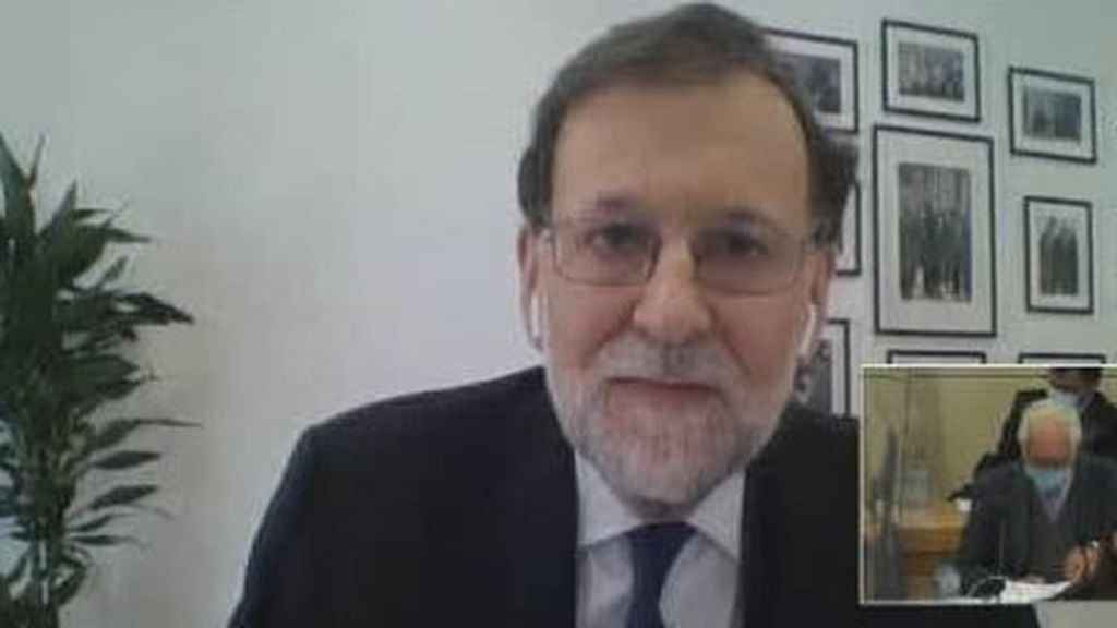 Rajoy niega haber "triturado" la contabilidad b y habla de "delirio"