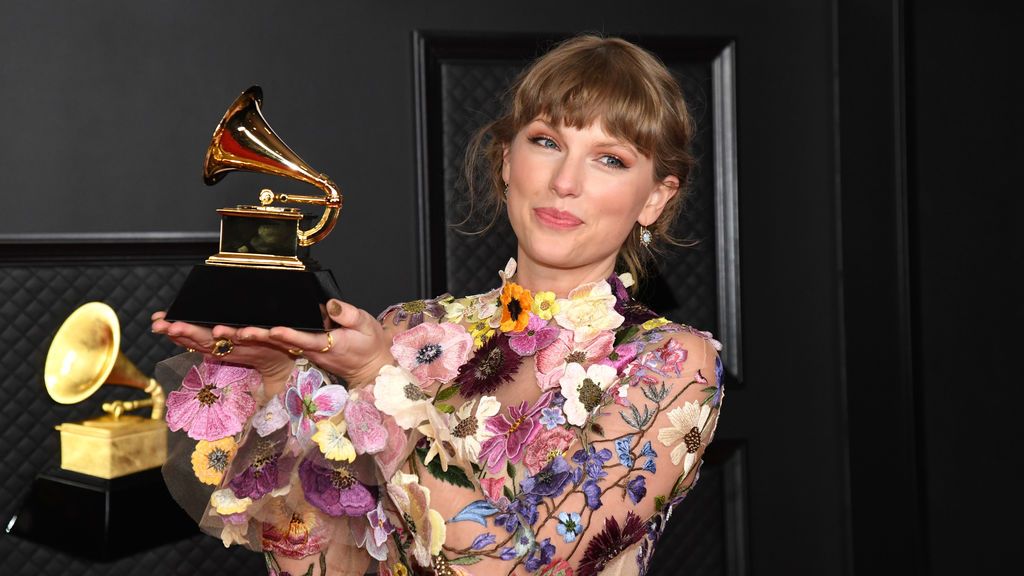 Taylor Swift dona 50.000$ a una madre de cinco hijos cuyo marido murió por covid19 Taylor Swift dona 50.000$ a una madre de cinco hijos cuyo marido murió por covid19