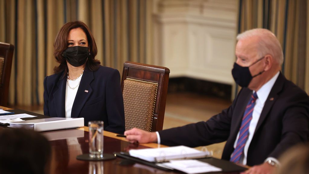 Joe Biden encarga a Kamala Harris la gestión de la crisis migratoria en la frontera de EE.UU. Joe Biden encarga a Kamala Harris la gestión de la crisis migratoria en la frontera de EE.UU.