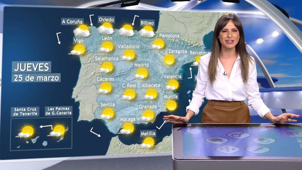 Los niveles de calima y las rachas de viento irán a más el jueves en las Canarias