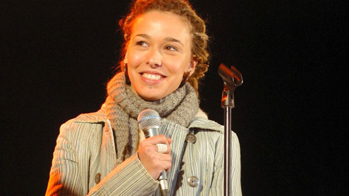 La cantante Beth regresa a su 'Origen', título de su nuevo álbum tras siete años dedicada a la moda y a su familia La cantante Beth regresa a su 'Origen', título de su nuevo álbum tras siete años dedicada a la moda y a su familia