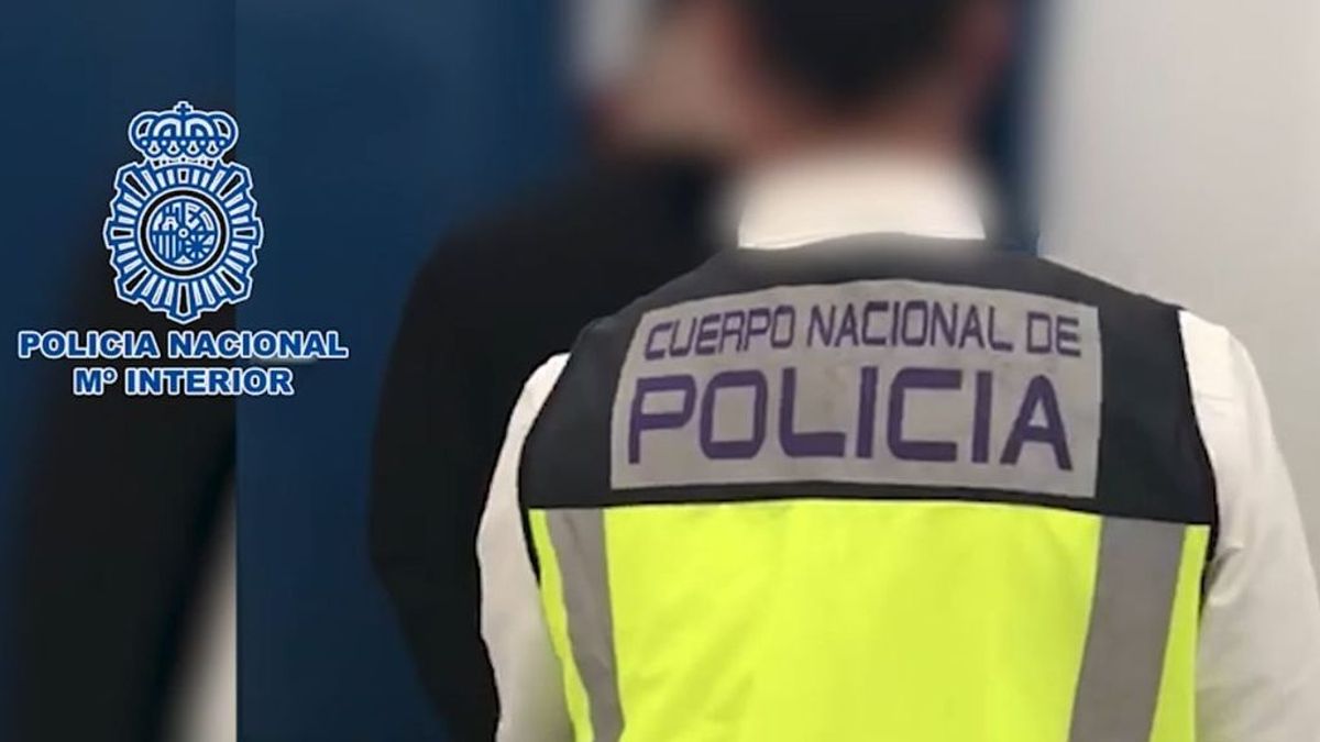 La policía evita un asesinato en Marbella por el que habían pagado 15.000 euros a un sicario La policía evita un asesinato en Marbella por el que habían pagado 15.000 euros a un sicario