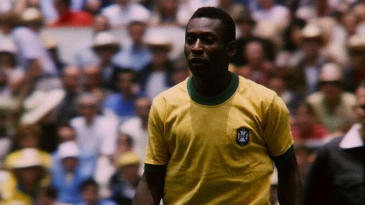 Fútbol, infidelidad y dictadura: el de Pelé y otros documentales que te harán cambiar la percepción del personaje