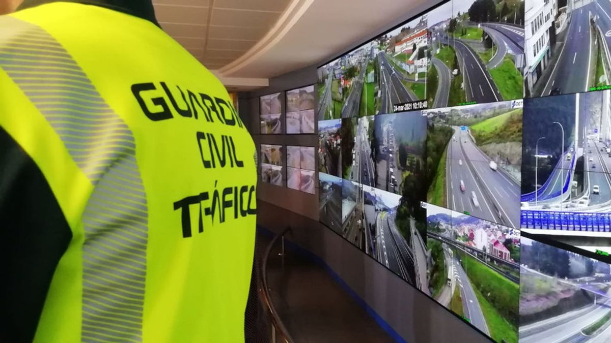 Varían las horas ‘calientes’ en la carretera: el mayor peligro, entre el cierre de los bares y el toque de queda Varían las horas ‘calientes’ en la carretera: el mayor peligro, entre el cierre de los bares y el toque de queda