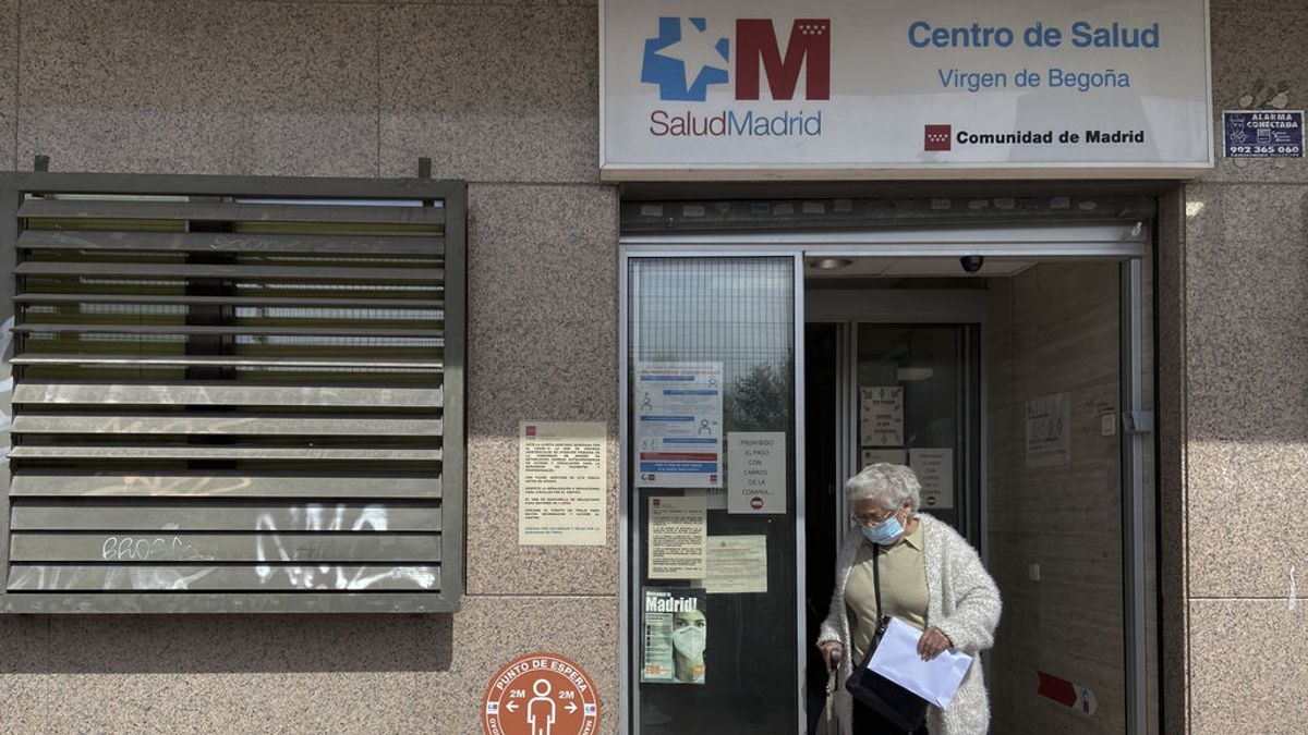 Nueva subida de casos en Madrid con 1.870 y otros 22 muertos Nueva subida de casos en Madrid con 1.870 y otros 22 muertos