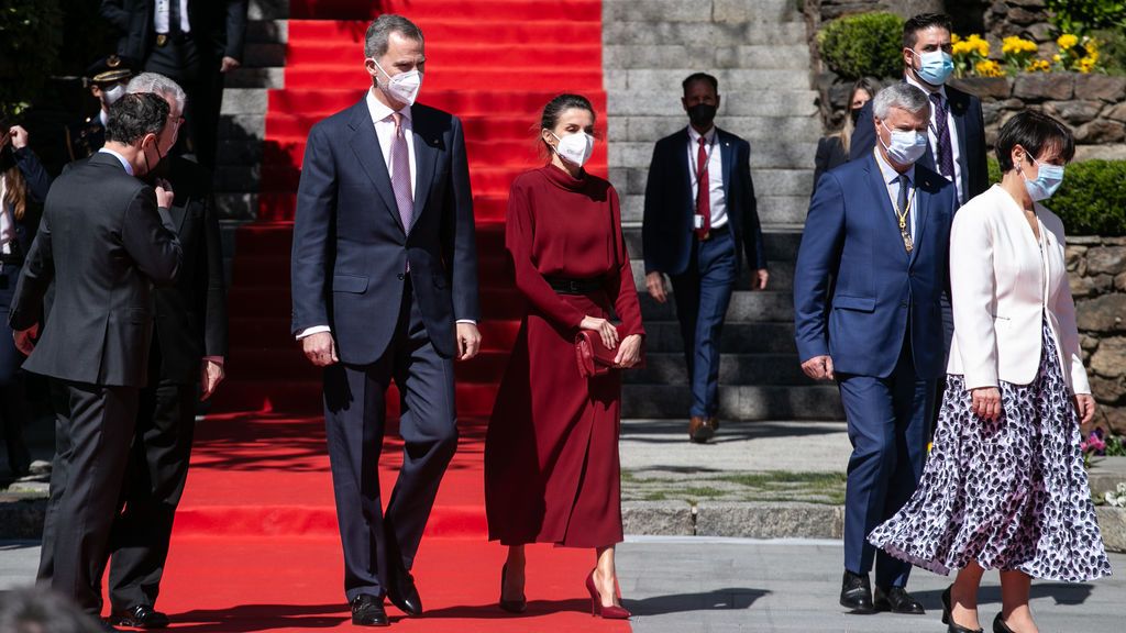 Los reyes visitan Andorra por primera vez en sus siete siglos de historia para coronar su relación con el Principado Los reyes visitan Andorra por primera vez en sus siete siglos de historia para coronar su relación con el Principado