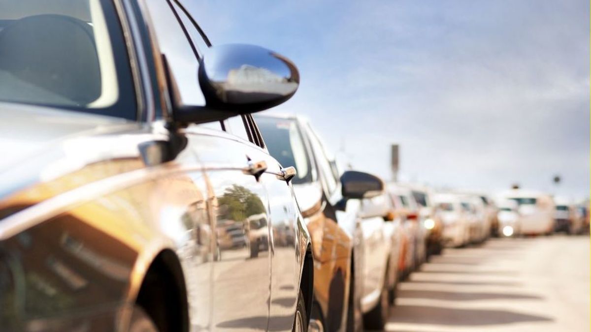 Un día antes del cierre perimetral aumentan un 15% los desplazamientos por carretera en Madrid Un día antes del cierre perimetral aumentan un 15% los desplazamientos por carretera en Madrid