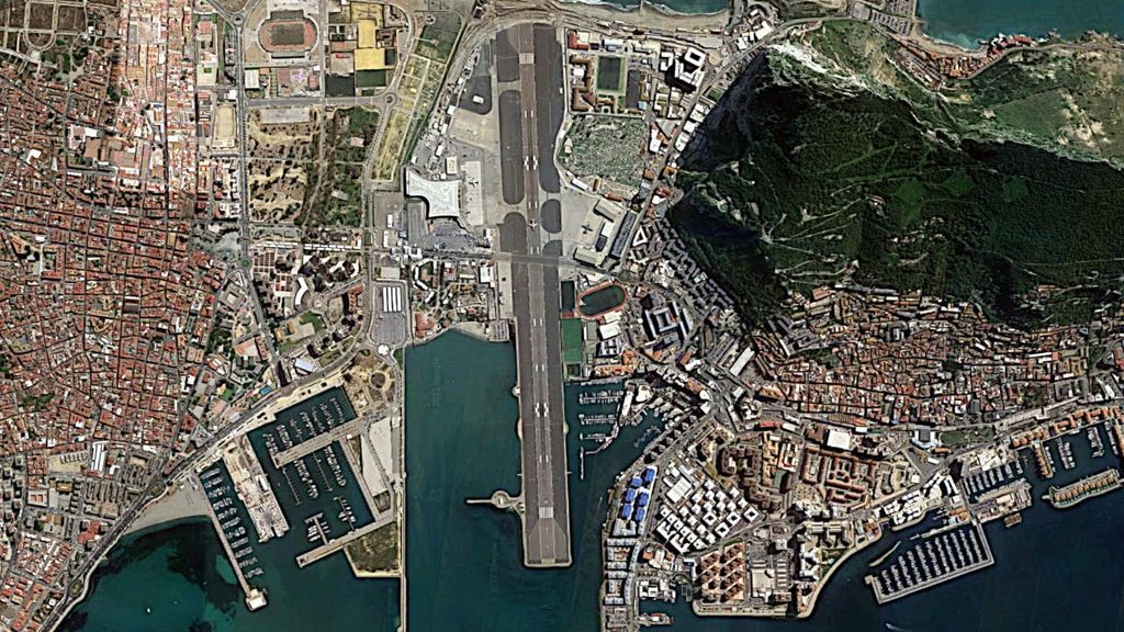 Una vista del aeropuerto de Gibraltar