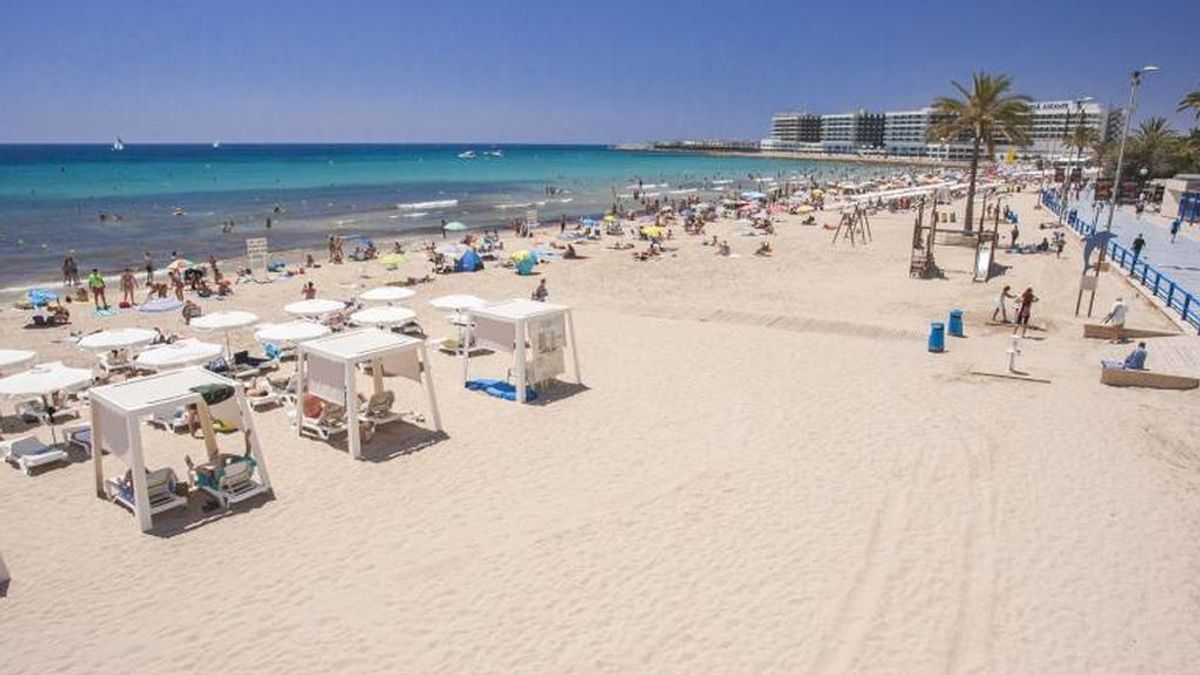 Denuncian a una madrileña por irse a su casa de la playa en Valencia