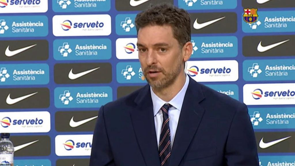 Pau Gasol durante la presentación como jugador del Barça.